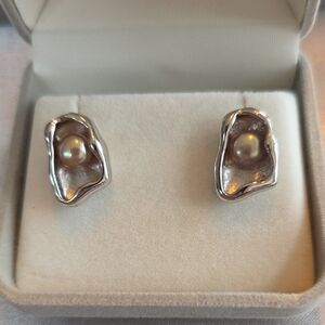 Elegant Silver and Pearl Earrings